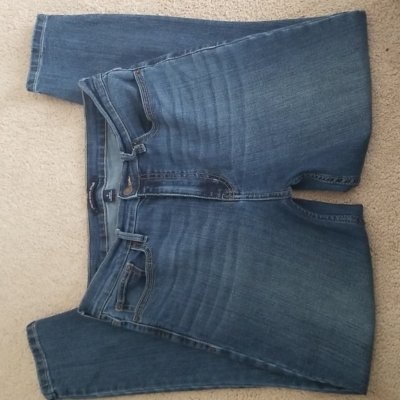 Calvin Klein high rise skinny Jean's medium wash size 12 - Picture 2 of 10